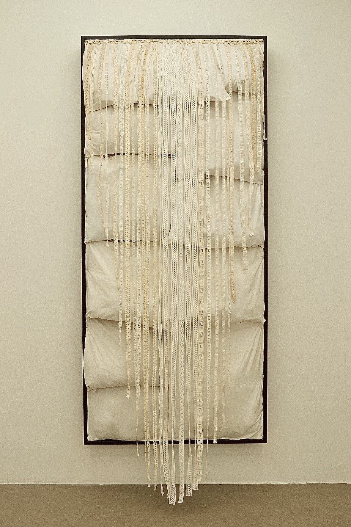 Wool, stuffing, wood, 150x55x55 cm